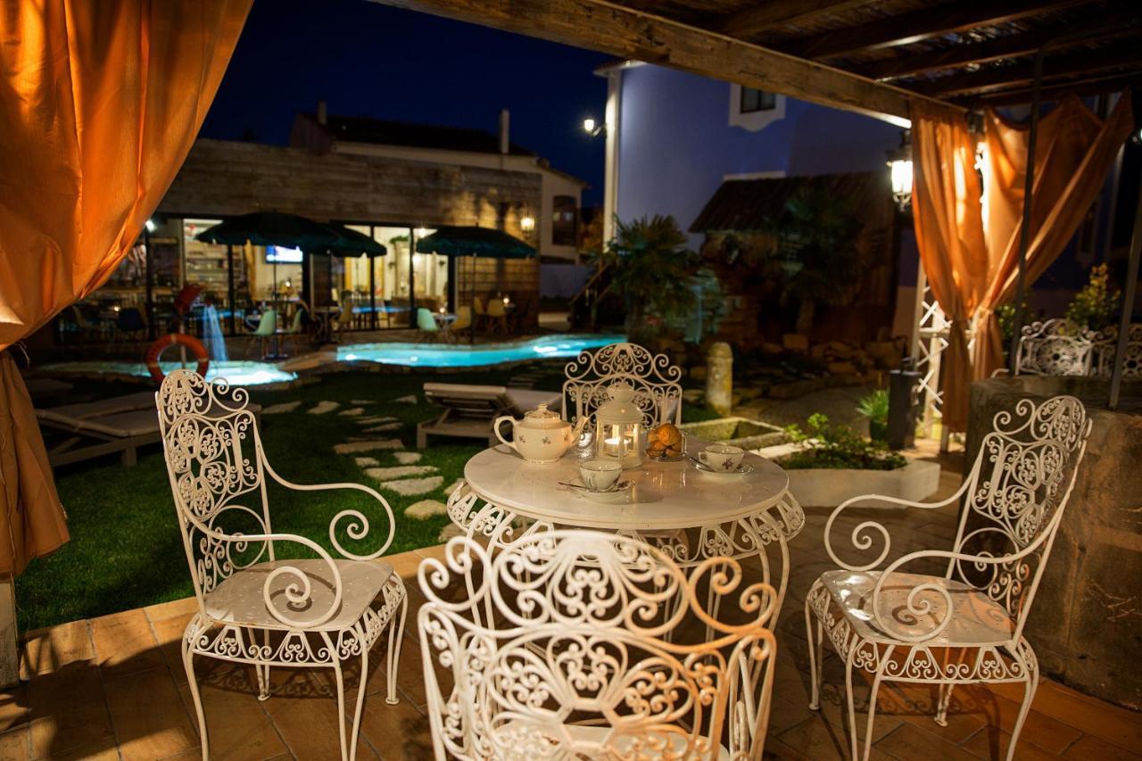 Ninho Saloio Bed & Breakfast Venda do Pinheiro Bagian luar foto