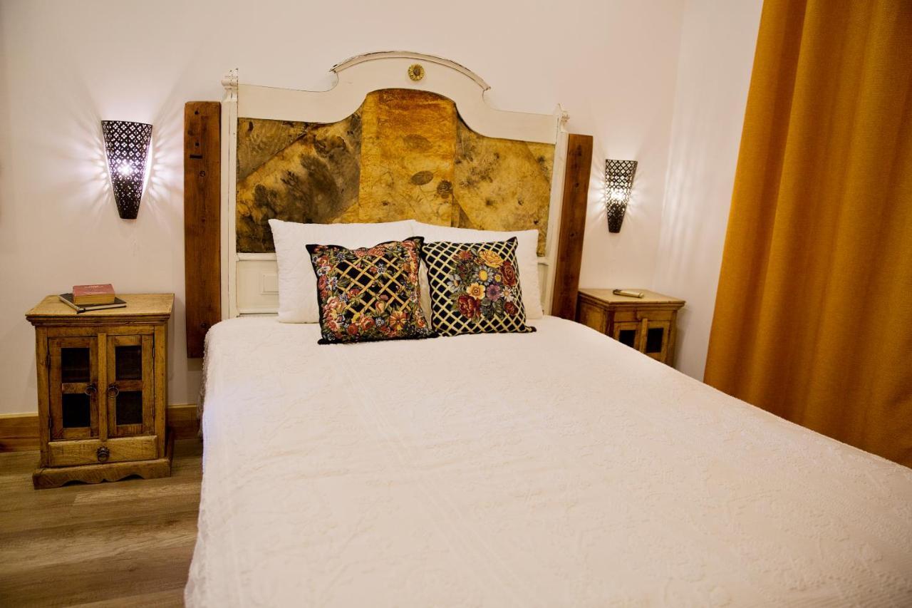 Ninho Saloio Bed & Breakfast Venda do Pinheiro Bagian luar foto