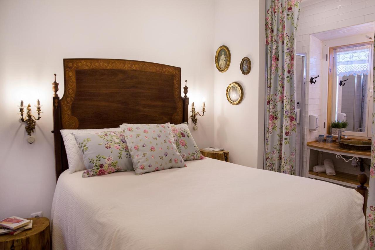 Ninho Saloio Bed & Breakfast Venda do Pinheiro Bagian luar foto