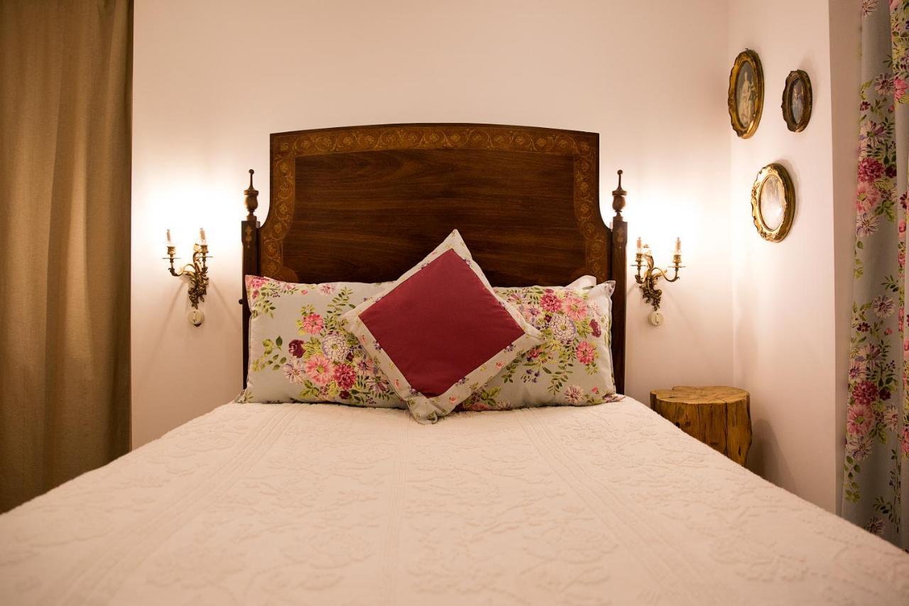 Ninho Saloio Bed & Breakfast Venda do Pinheiro Bagian luar foto